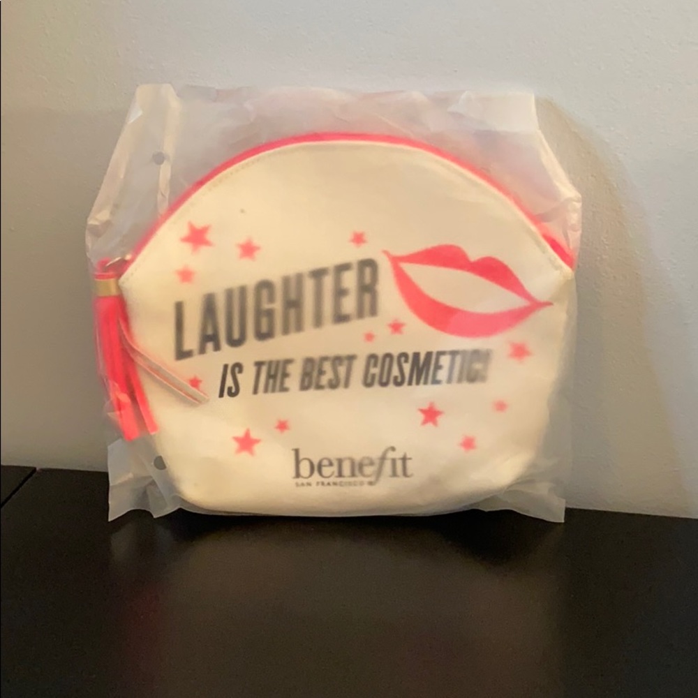 Makeup bag - Picture 2 of 3